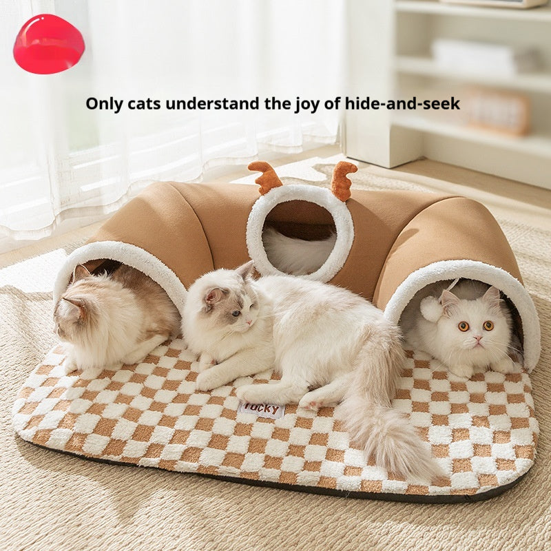 Cat Tunnel Play